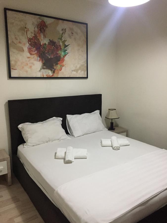 Living Hotel Tirana Bagian luar foto