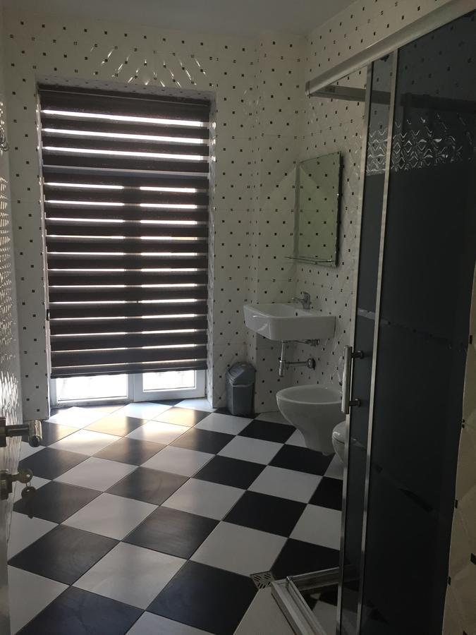 Living Hotel Tirana Bagian luar foto