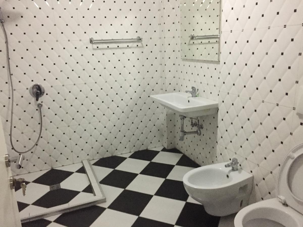 Living Hotel Tirana Bagian luar foto